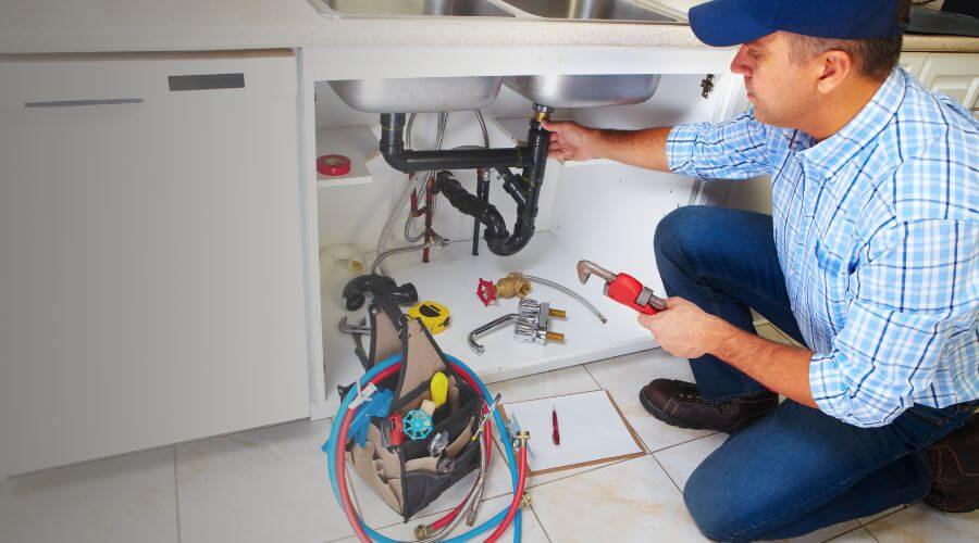 Professional Leak Detection Services in Flynn, TX